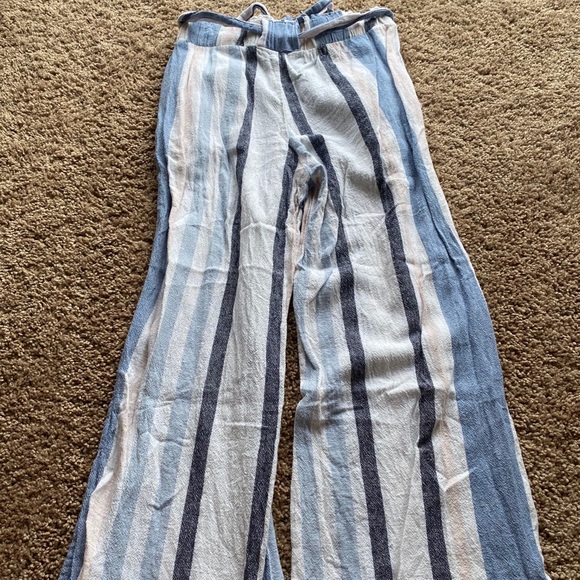 Wide leg flowy pants - Picture 4 of 5